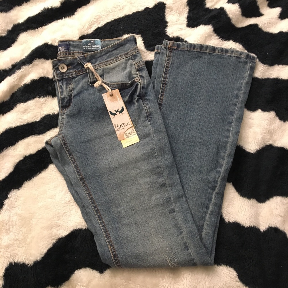 COPY - NWT Slimic premium denim jeans size 3